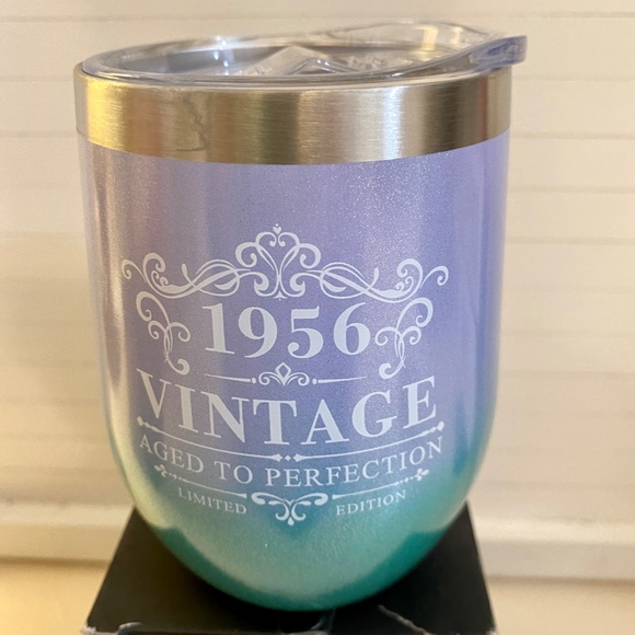 Other - 🌺 2 for $25 🌺 12oz. Double Wall Stainless Wine/Coffee/Soda Tumbler.